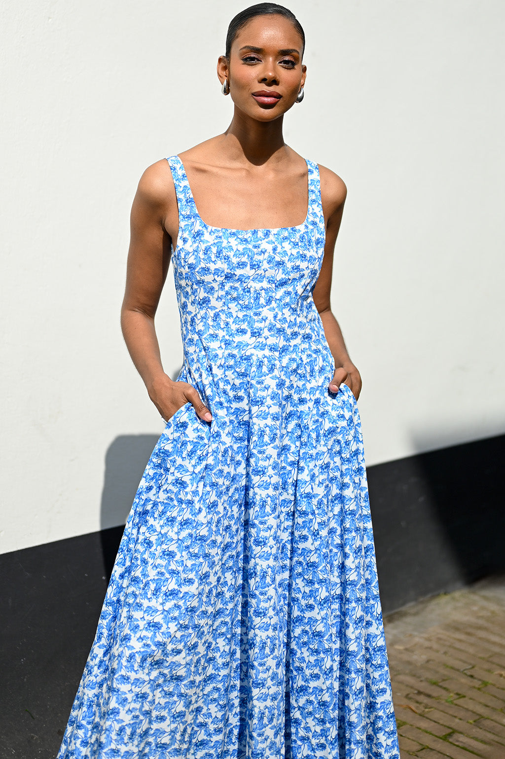 Mira Dress Blue Floral
